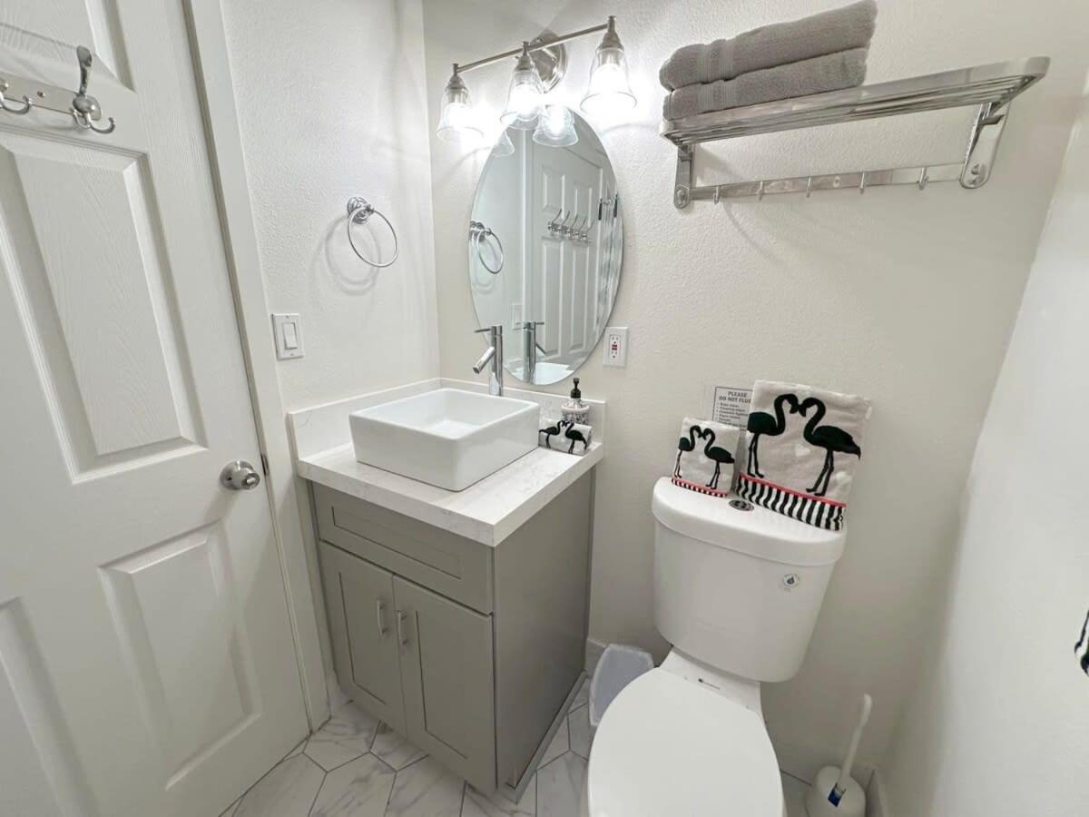 Spacious Disneyland 5 Bedroom 4 Bath House With Game Room Anaheim Ngoại thất bức ảnh